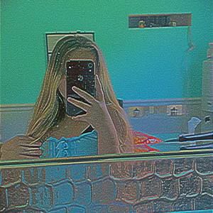 Meet your Posher, Allissya